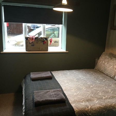 דירות איפסוויץ' Square House Bildeston High Street מראה חיצוני תמונה